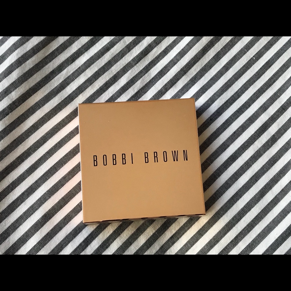❗️NEED GONE❗️Bobbi Brown Eyeshadow Palette
